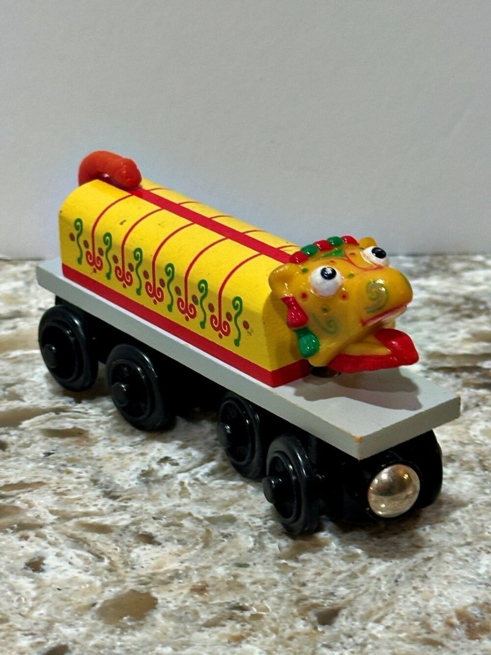 Thomas & Friends Wooden Railway CHINESE DRAGON Car Learning Curve 2000